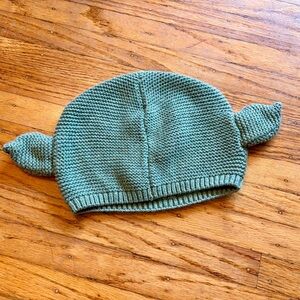 GAP x Star Wars Baby Yoda knitted hat